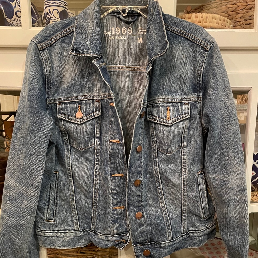Gap Jean Ladies Jacket Excellent Used Condition